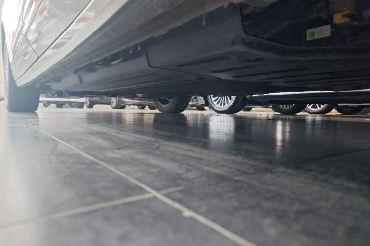Used Buick GL8 New Energy 2024 Lu Zun Deluxe Edition 7-Seater Left Side Sill