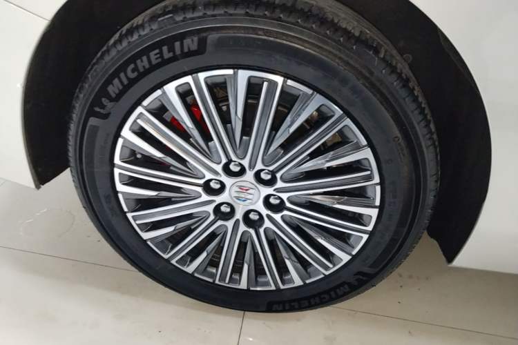 Used Buick GL8 New Energy 2024 Lu Zun Luxury Edition 6-Seater Right Rear Wheel Hub
