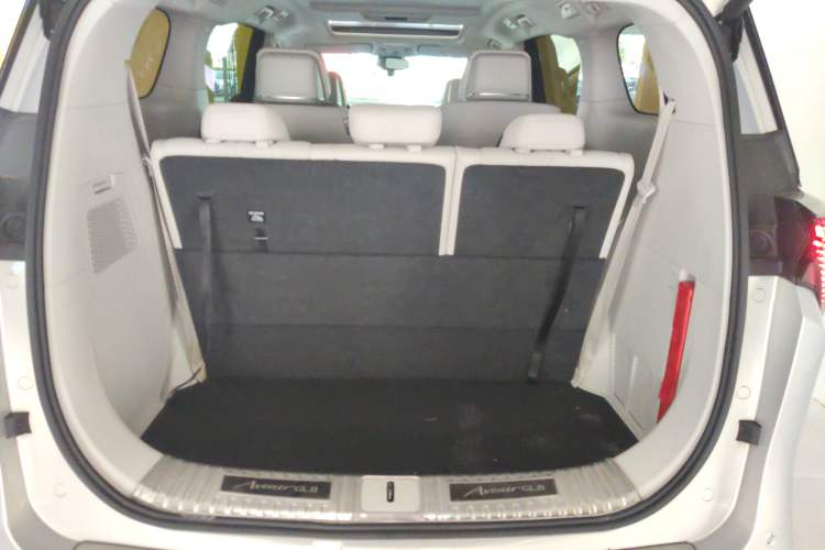 Used Buick GL8 New Energy 2024 Lu Zun Smart Edition 7-Seater Trunk