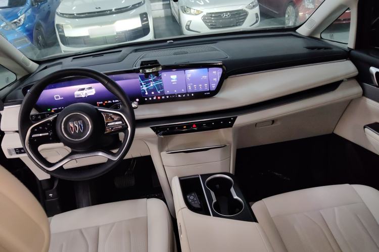 Used Buick GL8 New Energy 2024 Lu Zun Smart Edition 7-Seater Center Console