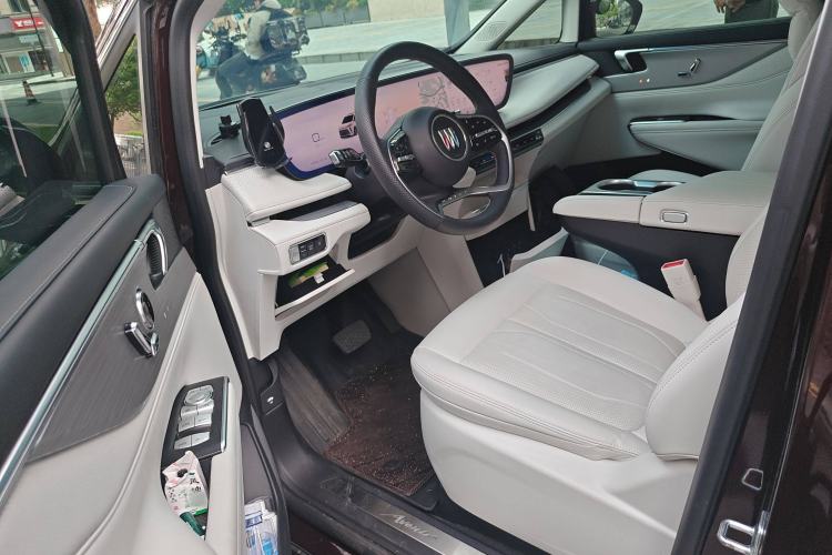 Used Buick GL8 New Energy 2024 Lu Zun Smart Edition 7-Seater Driver Seat