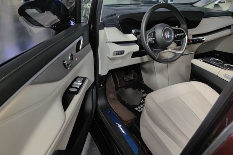 Used Buick GL8 New Energy 2024 Lu Zun Deluxe Edition 7-Seater Driver Seat