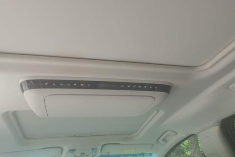 Used Buick GL8 New Energy 2024 Lu Zun Deluxe Edition 7-Seater Headliner
