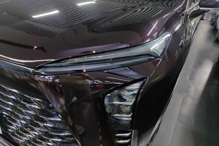 Used Buick GL8 New Energy 2024 Lu Zun Deluxe Edition 7-Seater Left Front Headlight