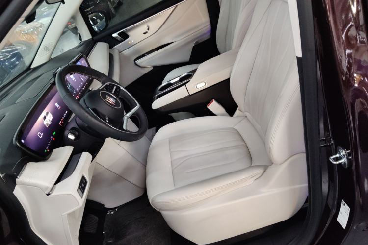 Used Buick GL8 New Energy 2024 Lu Zun Smart Edition 7-Seater Left Front Seat