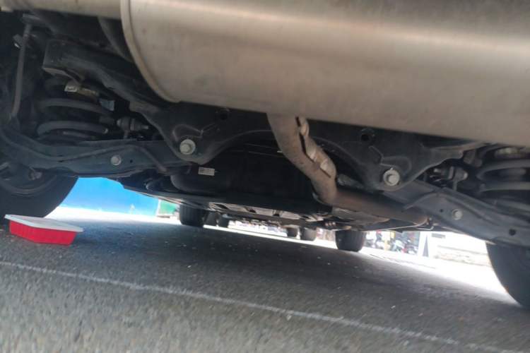Used Buick GL8 New Energy 2024 Lu Zun Deluxe Edition 7-Seater Chassis Rear