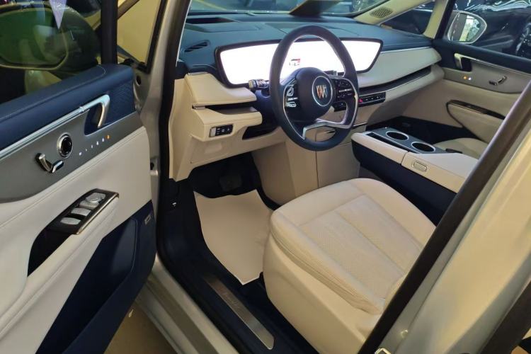Used Buick GL8 New Energy 2024 Lu Zun Luxury Edition 6-Seater Driver Seat