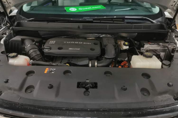 Used Buick GL8 New Energy 2024 Lu Zun Luxury Edition 7-Seater Engine Bay