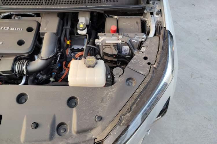 Used Buick GL8 New Energy 2024 Lu Zun Deluxe Edition 7-Seater Engine Bay Left