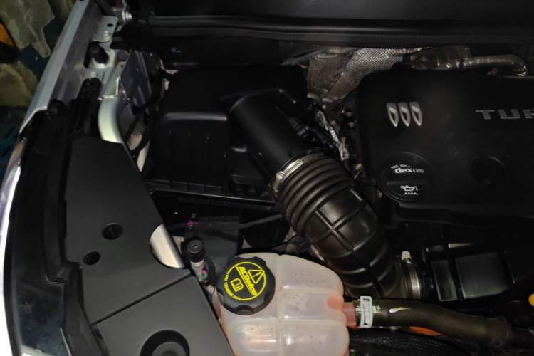 Used Buick GL8 New Energy 2024 Lu Zun Luxury Edition 7-Seater Engine Bay Right