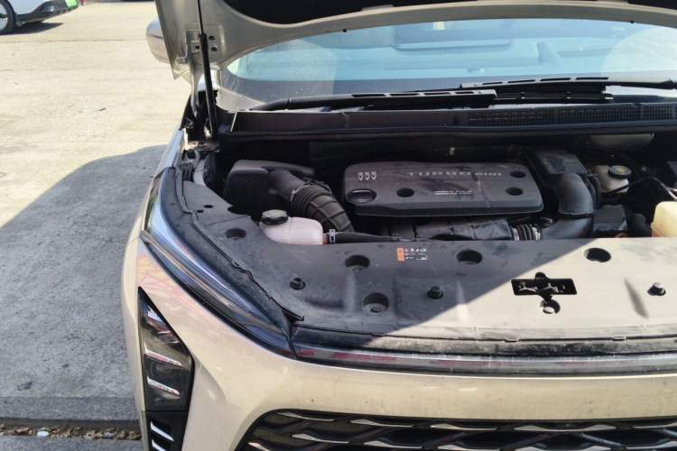Used Buick GL8 New Energy 2024 Lu Zun Luxury Edition 7-Seater Engine Bay Right