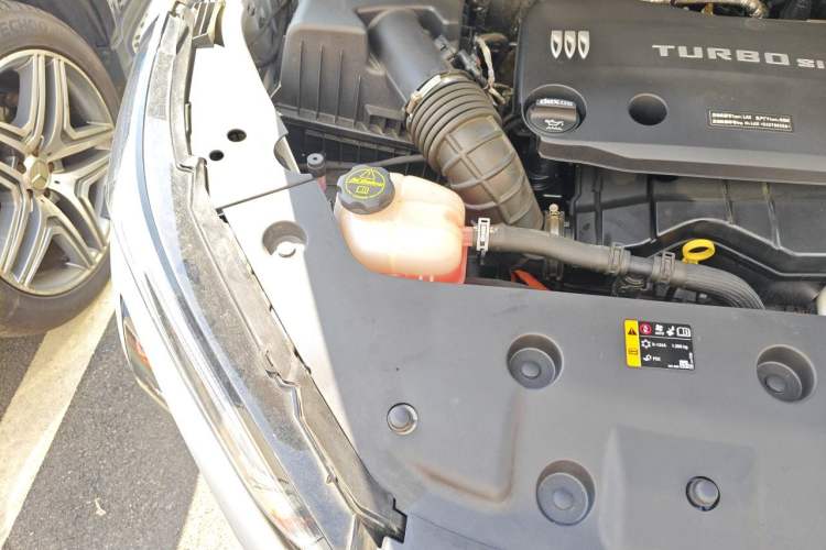 Used Buick GL8 New Energy 2024 Lu Zun Luxury Edition 7-Seater Engine Bay Right