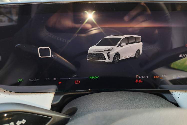 Used Buick GL8 New Energy 2024 Lu Zun Deluxe Edition 7-Seater Instrument Cluster