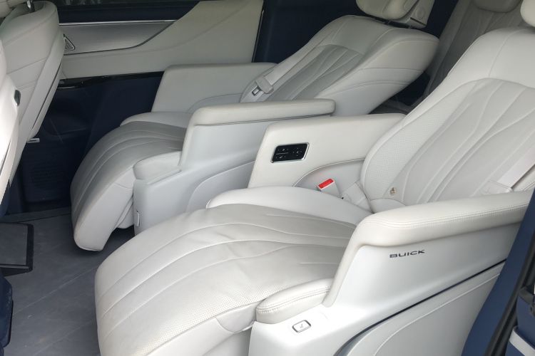 Used Buick GL8 New Energy 2024 Lu Zun Luxury Edition 7-Seater Interior 5
