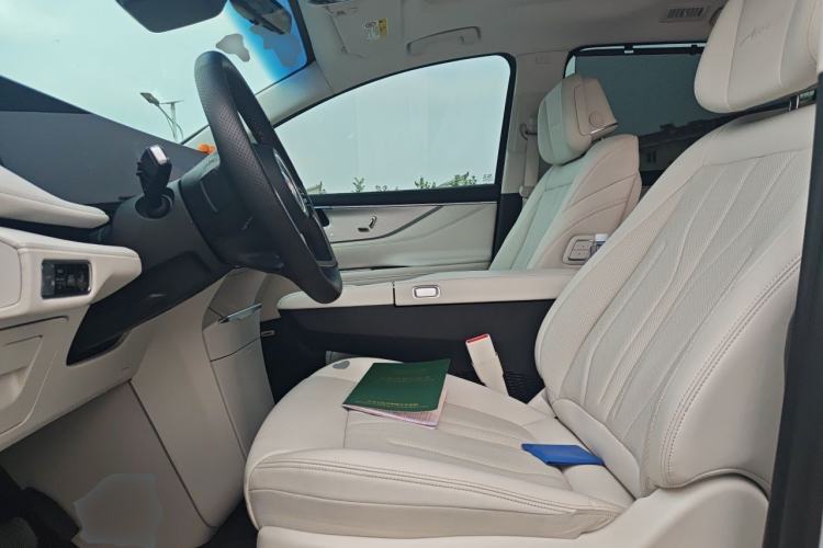 Used Buick GL8 New Energy 2024 Lu Zun Luxury Edition 7-Seater Left Front Seat