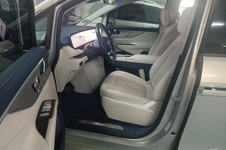 Used Buick GL8 New Energy 2024 Lu Zun Luxury Edition 7-Seater Left Front Seat