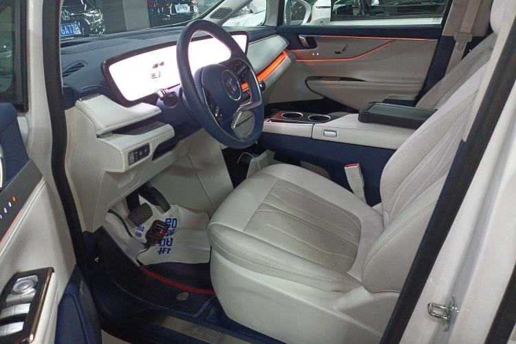 Used Buick GL8 New Energy 2024 Lu Zun Luxury Edition 6-Seater Left Front Seat