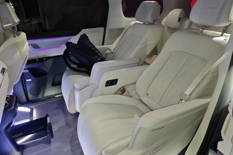 Used Buick GL8 New Energy 2024 Lu Zun Luxury Edition 7-Seater Left Rear Seat