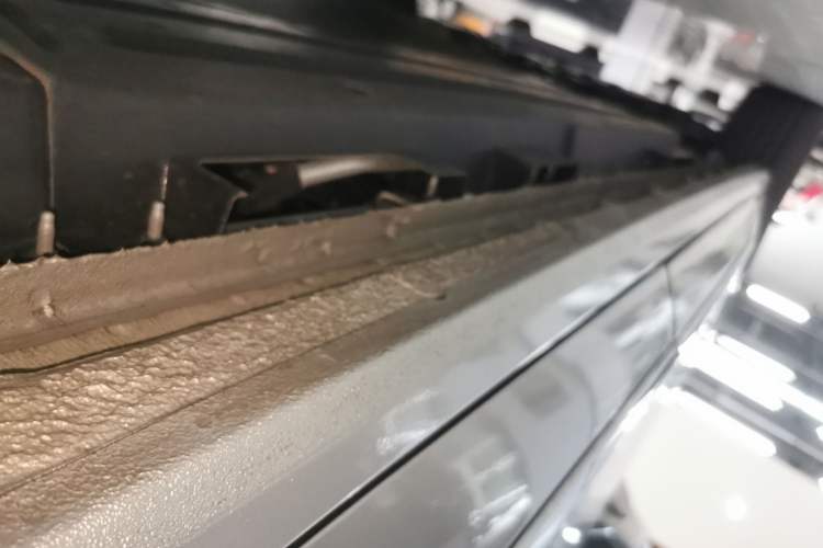 Used Buick GL8 New Energy 2024 Lu Zun Luxury Edition 7-Seater Left Side Sill