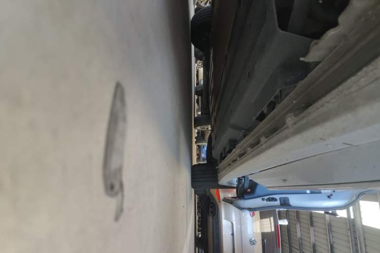 Used Buick GL8 New Energy 2024 Lu Zun Luxury Edition 7-Seater Left Side Sill