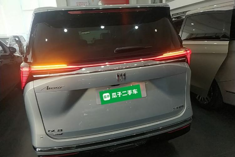 Used Buick GL8 New Energy 2024 Lu Zun Deluxe Edition 7-Seater Rear