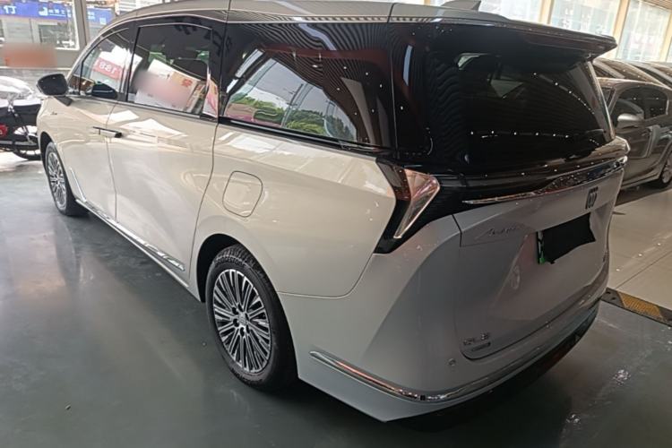 Used Buick GL8 New Energy 2024 Lu Zun Deluxe Edition 7-Seater Rear Left 45 Deg