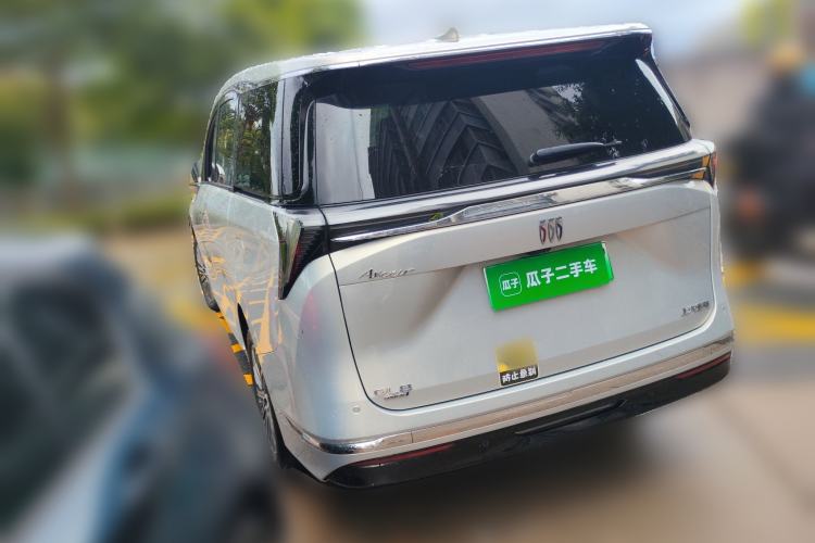 Used Buick GL8 New Energy 2024 Lu Zun Deluxe Edition 7-Seater Rear Left 45 Deg