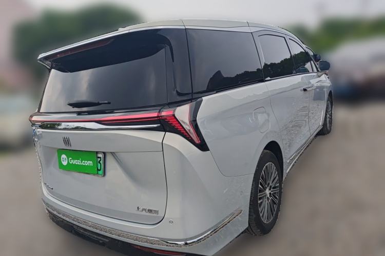 Used Buick GL8 New Energy 2024 Lu Zun Luxury Edition 7-Seater Rear Right 45 Deg