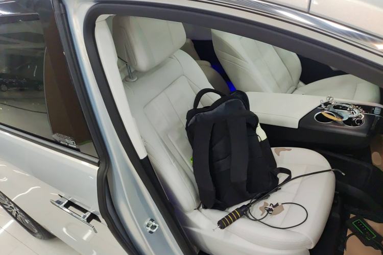 Used Buick GL8 New Energy 2024 Lu Zun Luxury Edition 7-Seater Right Front Seat