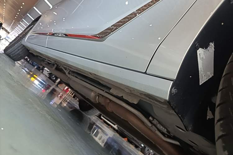 Used Buick GL8 New Energy 2024 Lu Zun Deluxe Edition 7-Seater Right Side Sill
