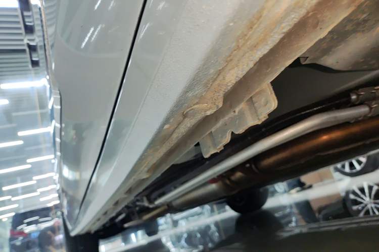 Used Buick GL8 New Energy 2024 Lu Zun Luxury Edition 7-Seater Right Side Sill