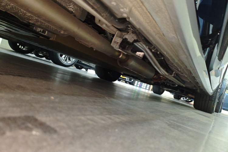 Used Buick GL8 New Energy 2024 Lu Zun Luxury Edition 6-Seater Right Side Sill