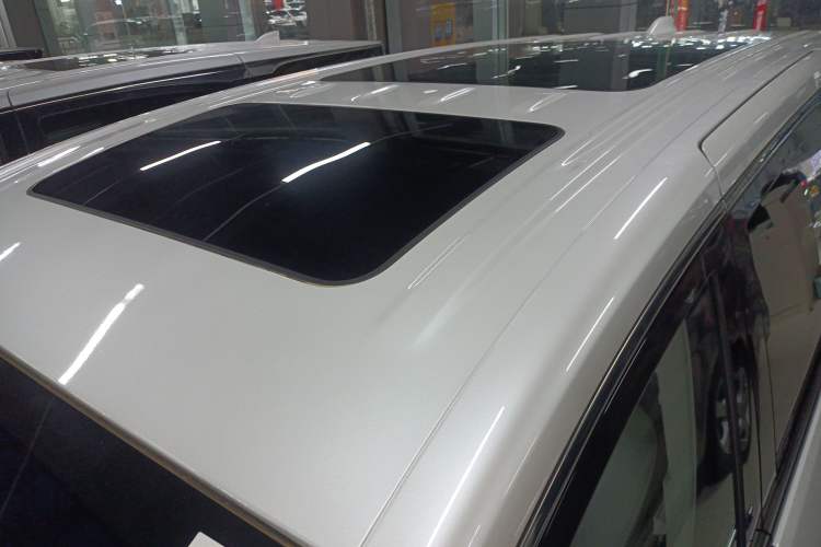 Used Buick GL8 New Energy 2024 Lu Zun Luxury Edition 6-Seater Roof