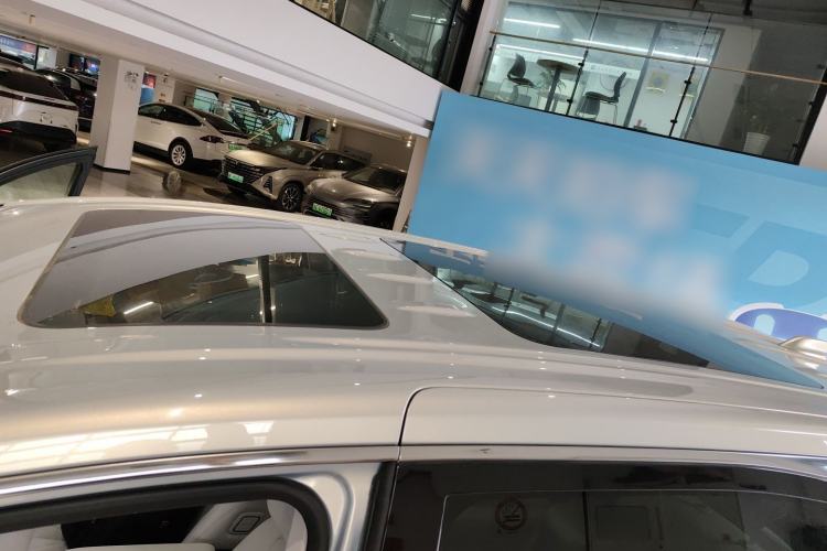 Used Buick GL8 New Energy 2024 Lu Zun Luxury Edition 6-Seater Roof