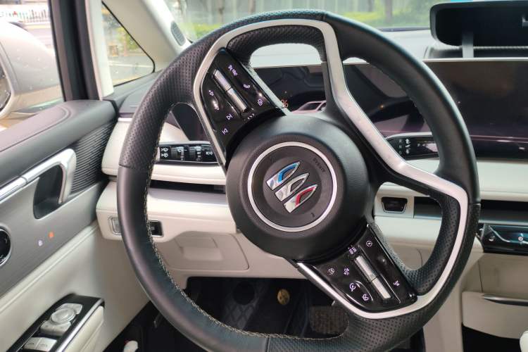 Used Buick GL8 New Energy 2024 Lu Zun Deluxe Edition 7-Seater Steering Wheel