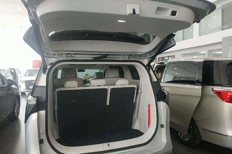 Used Buick GL8 New Energy 2024 Lu Zun Deluxe Edition 7-Seater Trunk