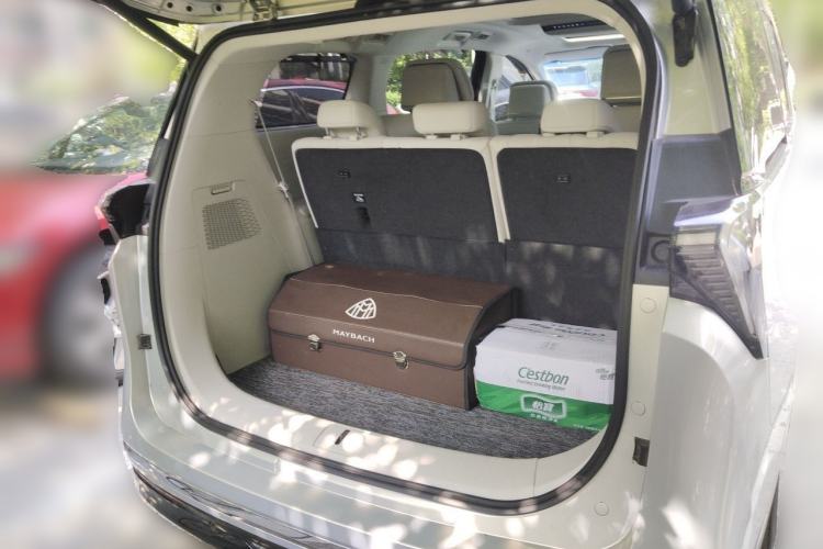 Used Buick GL8 New Energy 2024 Lu Zun Deluxe Edition 7-Seater Trunk
