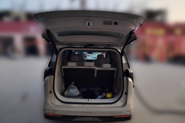 Used Buick GL8 New Energy 2024 Lu Zun Deluxe Edition 7-Seater Trunk