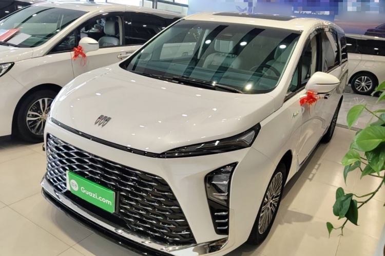 Used Buick GL8 New Energy 2024 Lu Zun Luxury Edition 6-Seater Guazi used car, China used car export, Used car for sale, Used  cars, Cheapest cars for sale