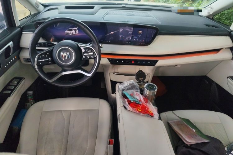 Used Buick GL8 New Energy 2024 Lu Zun Luxury Edition 7-Seater Center Console
