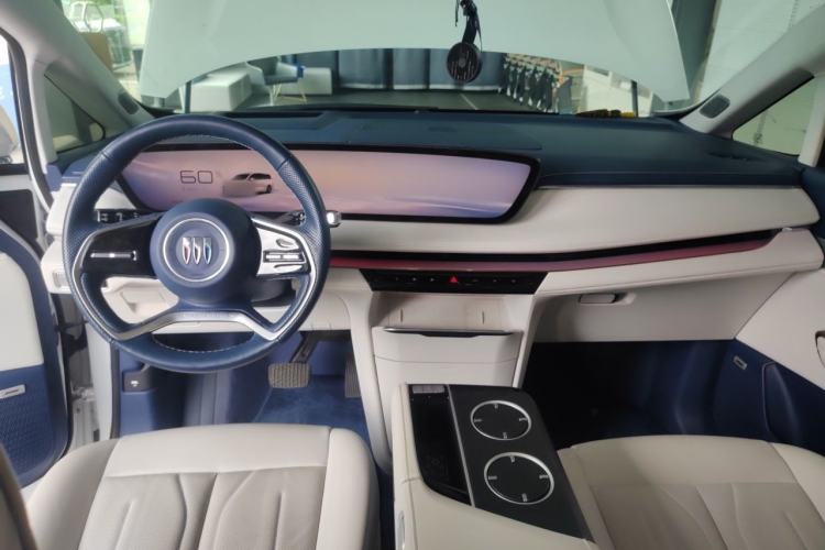Used Buick GL8 New Energy 2024 Lu Zun Luxury Edition 7-Seater Center Console