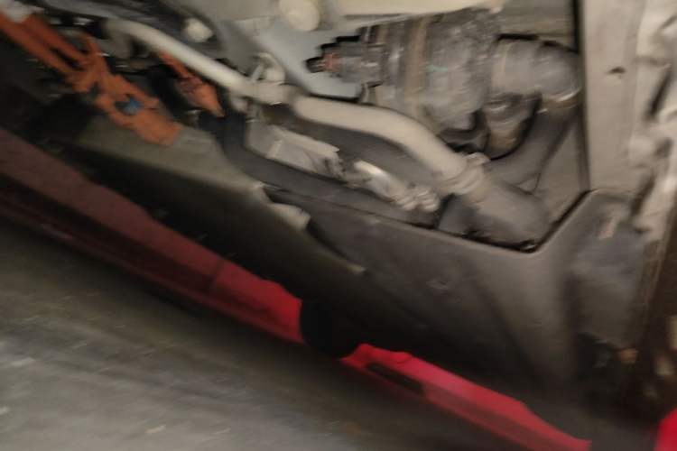 Used Buick GL8 New Energy 2024 Lu Zun Smart Edition 7-Seater Chassis Front Left