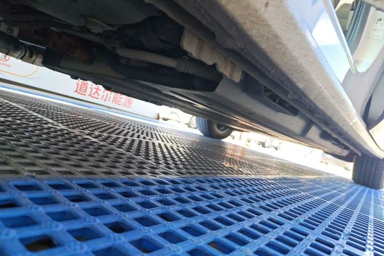Used Buick GL8 New Energy 2024 Lu Zun Deluxe Edition 7-Seater Chassis Front Left