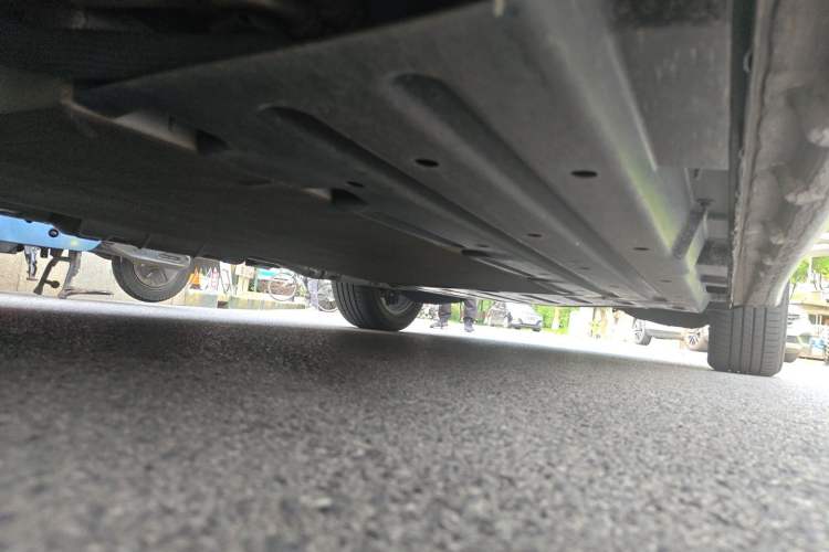 Used Buick GL8 New Energy 2024 Lu Zun Deluxe Edition 7-Seater Chassis Front Left