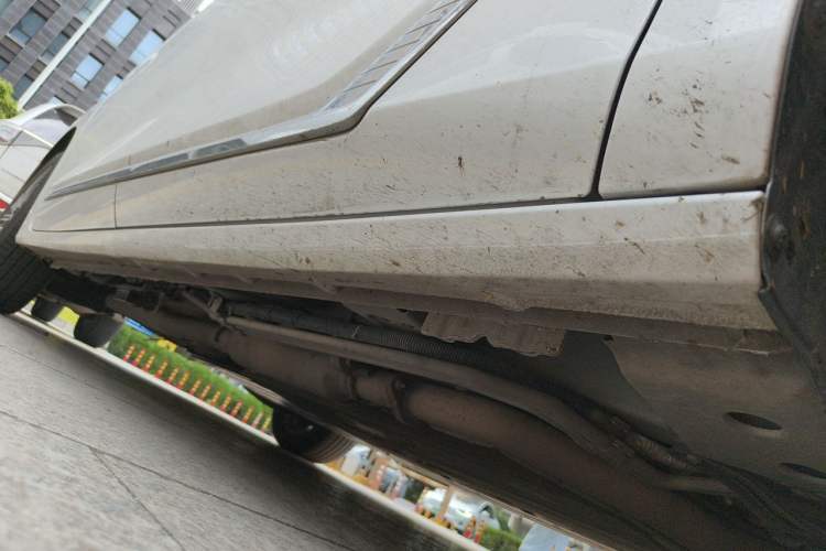 Used Buick GL8 New Energy 2024 Lu Zun Deluxe Edition 7-Seater Chassis Front Right