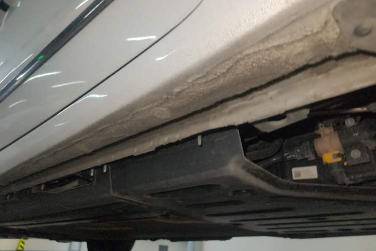 Used Buick GL8 New Energy 2024 Lu Zun Luxury Edition 7-Seater Chassis Rear Left
