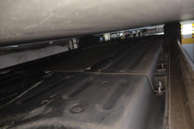 Used Buick GL8 New Energy 2024 Lu Zun Smart Edition 7-Seater Chassis Rear Left