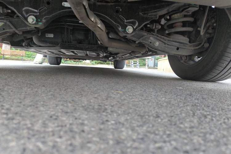 Used Buick GL8 New Energy 2024 Lu Zun Deluxe Edition 7-Seater Chassis Rear