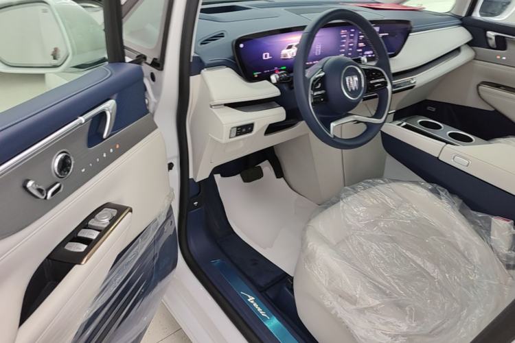 Used Buick GL8 New Energy 2024 Lu Zun Luxury Edition 6-Seater Driver Seat