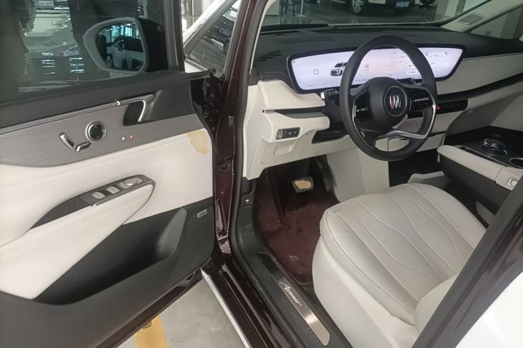 Used Buick GL8 New Energy 2024 Lu Zun Deluxe Edition 7-Seater Driver Seat